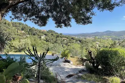 Image de Maison T4 - Vue Mer avec Piscine – Bormes-les-Mimosas