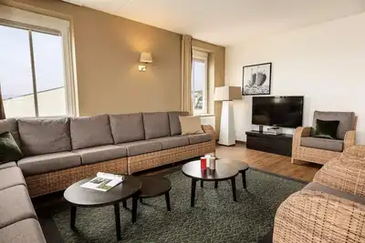 Image de Apartment am Wasser für 12 Personen
