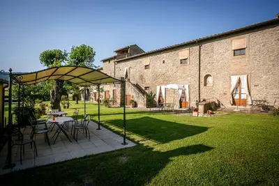 Image de Vacation home for 16 guests with 400m² in Cortona (272097)