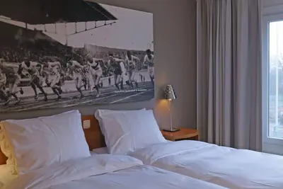 Image de Serene Escape Ideal for Wellness-Focused Guests Near Henriette Polak Museum