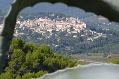 Image de Villa climatisée. Vue superbe sur les villages du Castellet et la Cadière d'Azur