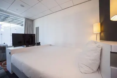 Image de Charming Room Near Castle Ruins with Indoor Pool and Spa