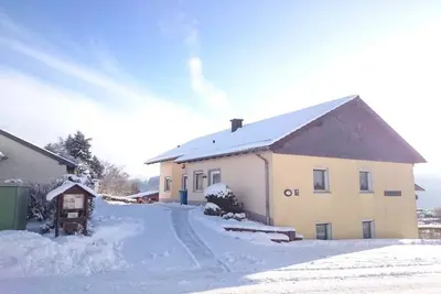 Image de 3 dans la maison Gönen