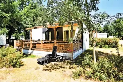 Image de Mobilheim • Raised Terrasse