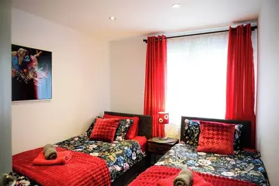 Image de Strelley House 2, off-street parking, Perfect for Family & Contractor friendly