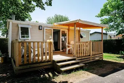 Image de Mobil-home | Comfort | 3 Ch. | 4/6 pers. | Terrasse surélevée | A/C