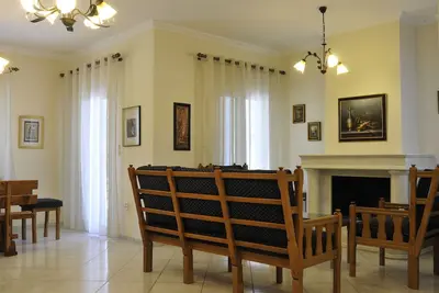 Peloponnese Corinthos Seaside Villa For Short Rent 50 Metres From The Seaside