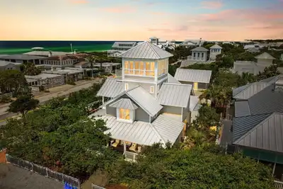 Image de Seaside - 75 Ft from the beach, 3 Br + Bikes