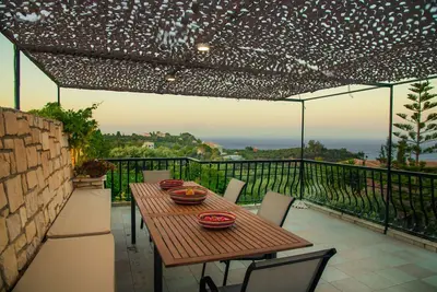 Image de Oneiro Apartment - 2 Bedroom Apartment