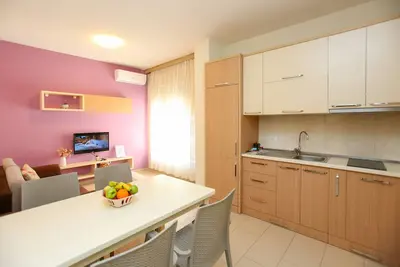 Image de Diamond Two Bedroom Apartment 308a
