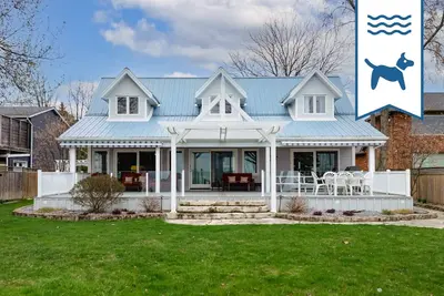 Image de Sunset Ridge Lakefront King bed highend appliances