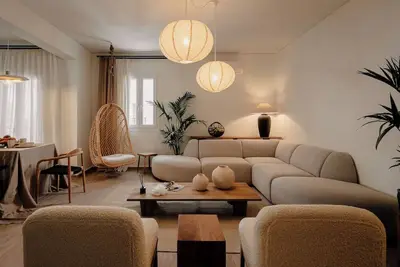 Image de Naxian Nest Penthouse 3br Apartment - Sort Walk to the Beach - Naxos Town