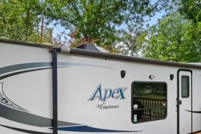 Image de Amazing campground on the lake in Sevierville - 2 bedrooms available