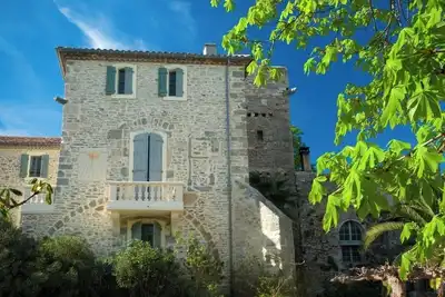 Image de Suite du Passage et de Cardaillac au château de Paulignan