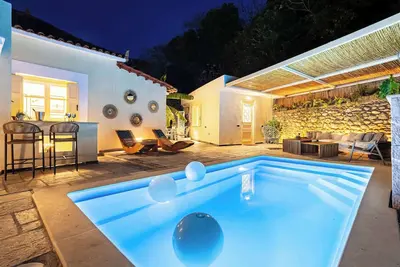 Image de The Secret Garden - Courtyard & Private Pool Villa