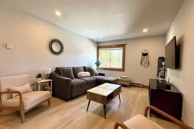 Image de Remodeled 2-Bedroom Condo w/ amazing Views in Avon