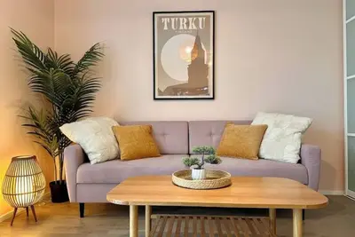 Image de Serene & Stylish 5★ Getaway in Central Turku – King Bed, Cozy & Prime Location