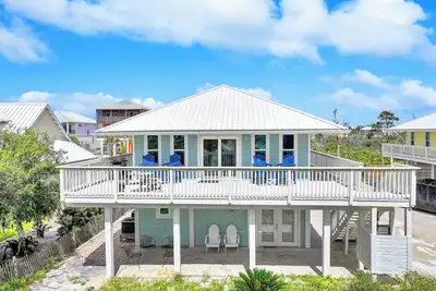 Image de North Cape Private Boardwalk Gulf Home