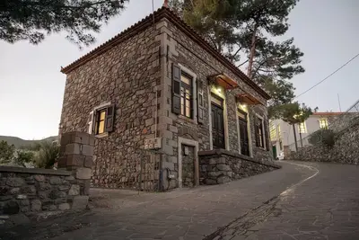 Image de Galinos-traditional house A