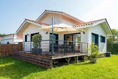 Image de Maison de vacances 'Maison Des Tucs Dous' avec Terrasse, Wi-Fi et Climatisation