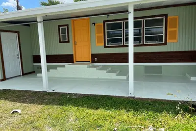 Image de Surf's Up in charming mobile home, 10 min to beaches in Port Orange