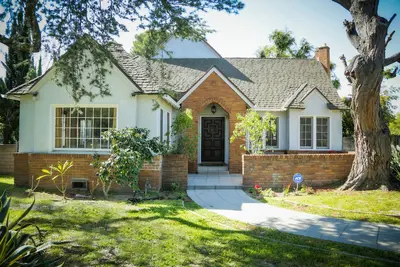 Image de 1. 5 Mile--Universal Studio Hollywood--Beautiful Hs/W. Toluca Lake/WiFi, Ac-