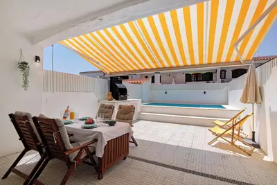 Image de Villa 'Staysalty - Resort Style Family' avec piscine privée, Wi-Fi et climatisation