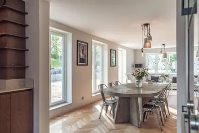 Image de Luxury villa in Täby with large pool
