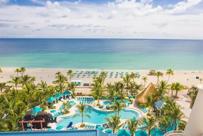 Image de Make Your Trip More Enjoyable! 2 Relaxing Units, Pets Are Welcome, Pool, Beach!