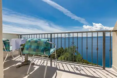 Image de Appartement de deux chambres avec la terrasse et la vue sur le mer Brela, Makarska (A-24541-b)