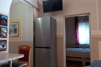 Image de Appartement de trois chambres avec le balcon Vir (A-21512-c)