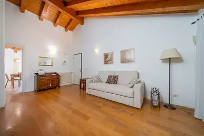 Image de GuestHost - Lovely Apartment X6 with Balcony