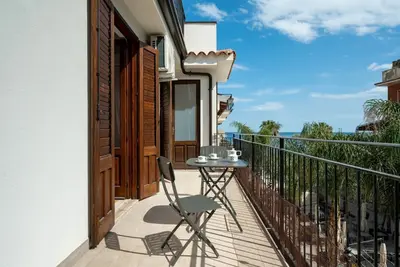 Image de GuestHost - Cozy Flat in the Heart of Letojanni