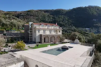 Image de Modern & Private Villa | Unique Location, Pool and Sunset Terrace