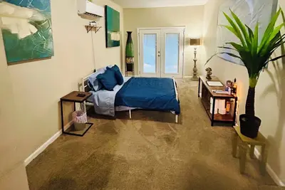 Image de Charming 1-bedroom in lovely Stone Mountain with WiFi, Ac