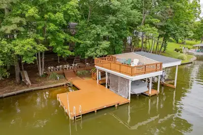 Image de Lakefront, Pet Friendly, Dock, Fireplace, Kayak, Cornhole, Grill