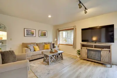 Image de Private Patio: Portland Pad Near Parks!