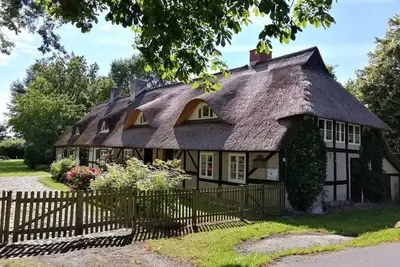 Image de Garden rose for 2+2 persons, with exit to the garden, very cozy and quiet