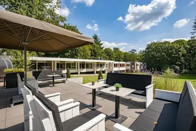 Image de Relaxing Stay with Free Parking, Scenic Garden & Sun Deck to Unwind