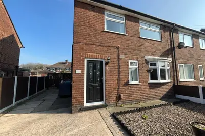 A spacious 3 bed semi-detached property