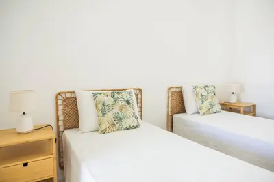 Image de Green House Beach Side Oasis