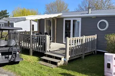 Image de Mobilhome Cosy 2 chambres 4 personnes Camping 5*