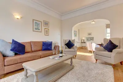 Image de Fabulous Seaside Retreat, dog friendly with garden.