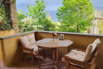 Image de Dimora del Falco - Panoramic villa in Umbria with suites & regional breakfast