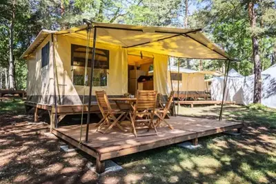 Image de Tente Marquise 2 chambres 4 personnes