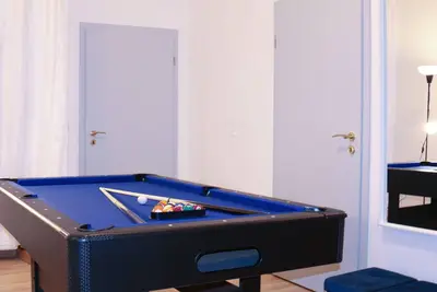 Image de Yr Apartment-Stadtzentrum-Billardtisch-140qm-Parkplatz
