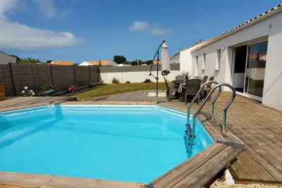 Image de Maison les pivoines Notre Dame de Monts, à proximité de la forêt et la mer