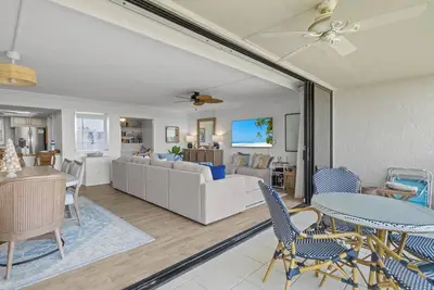 Image de Sun-Kissed Serenity Awaits: Gulf-View Luxury Condo at Sundial Resort