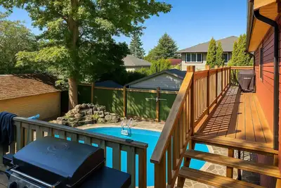 Image de Quaint Attic Suite w/ Pool & Deck Access