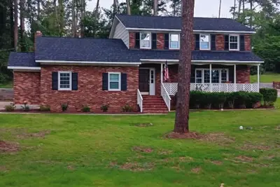 Image de Unfurnished Spacious 6-bedroom house in tranquil North Augusta with Ac, WiFi